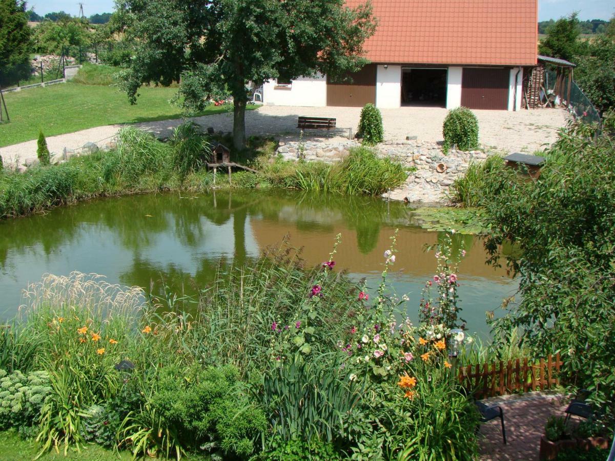 Pokoje Przy Kominie Piecki  Exterior photo